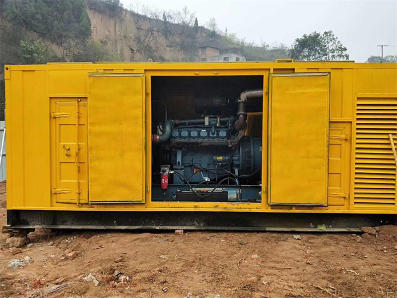 鄂城发电机租赁冷却液的沸点降低到多少时需要更换