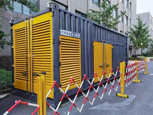 鄂城如何使用转速表检查发动机的转速？