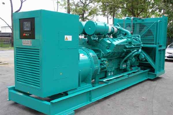 鄂城柴油发电机组电压不稳定怎样维修？